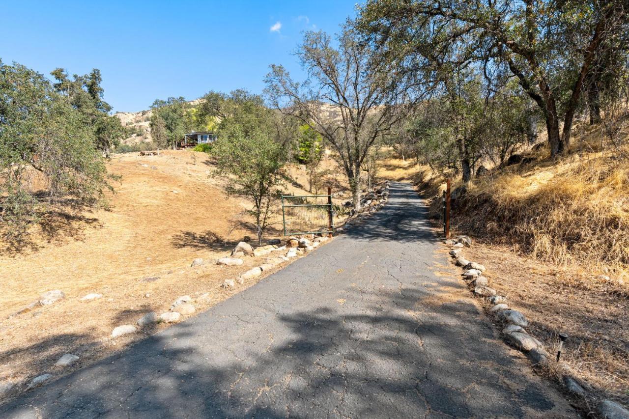 Views, Hot Tub, Outdoor Shower, 15M From Sequoia Hotel Three Rivers Exterior photo